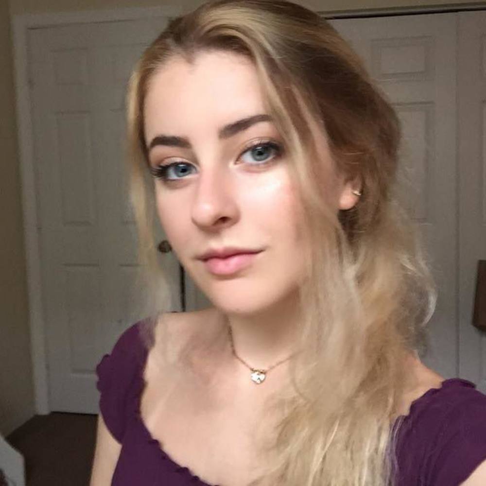 Meet your Posher, Mariana